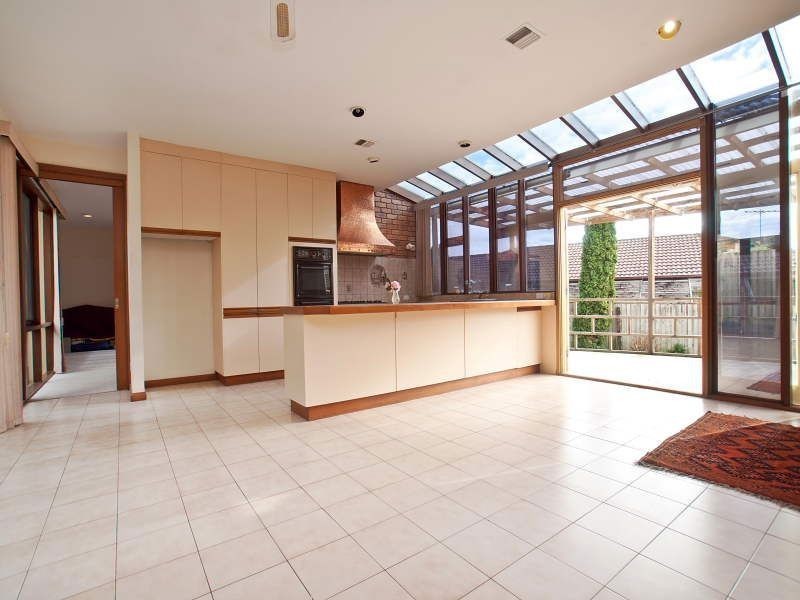 9 Tertullian Court, Frankston VIC 3199