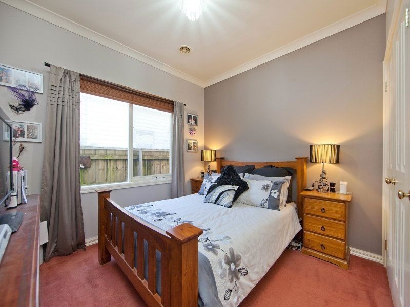 18 Michael Way, Somerville VIC 3912