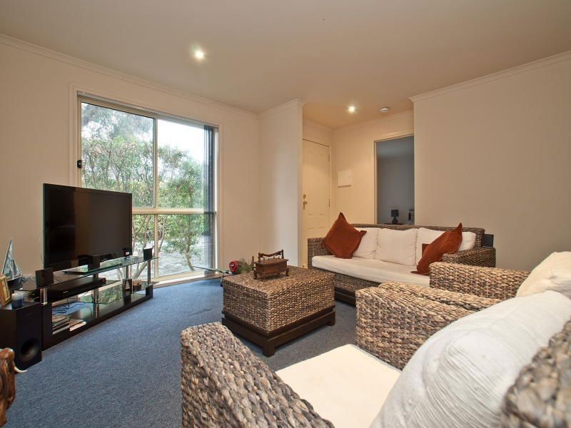 2/3 Alfred Street, Somerville VIC 3912