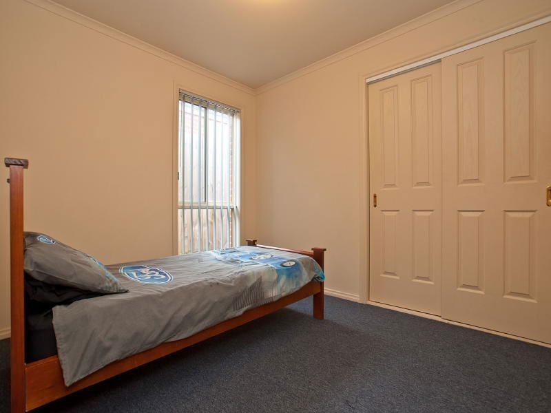 2/3 Alfred Street, Somerville VIC 3912