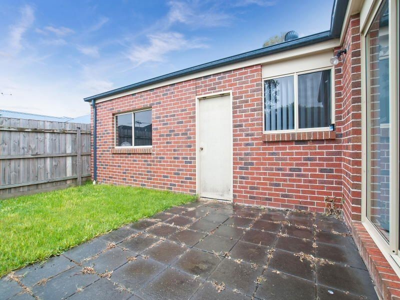 2/3 Alfred Street, Somerville VIC 3912