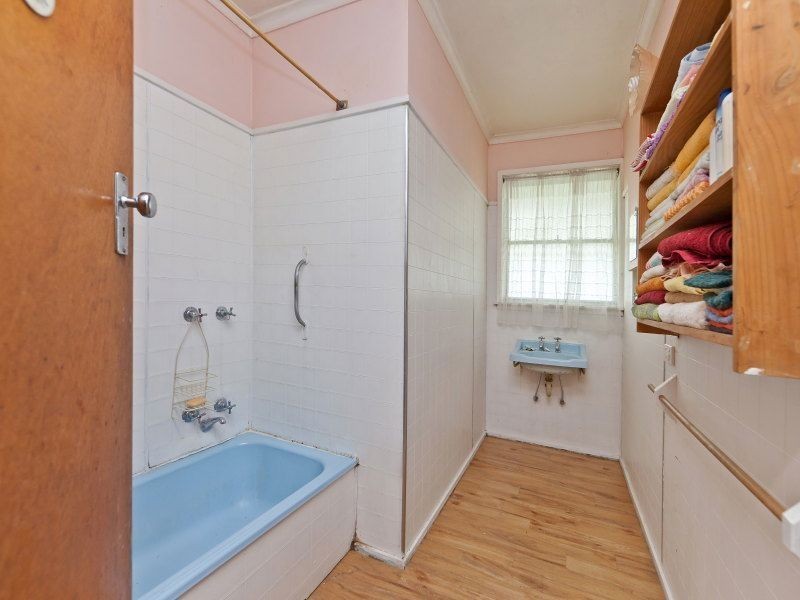 36 Armata Crescent, Frankston North VIC 3200