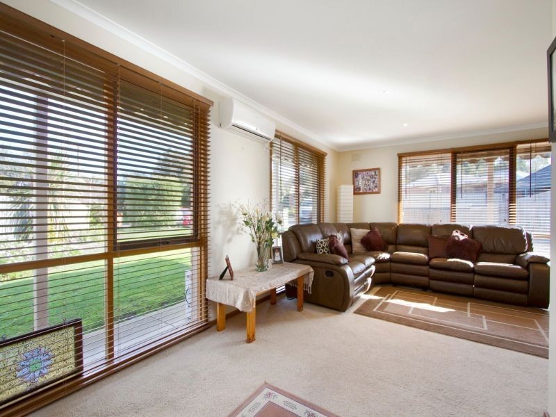 5 Carnaby Court, Somerville VIC 3912