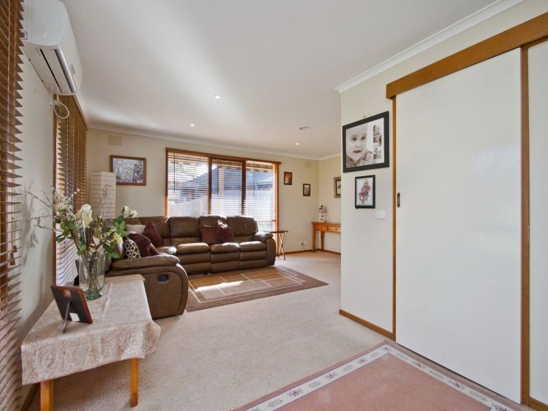 5 Carnaby Court, Somerville VIC 3912