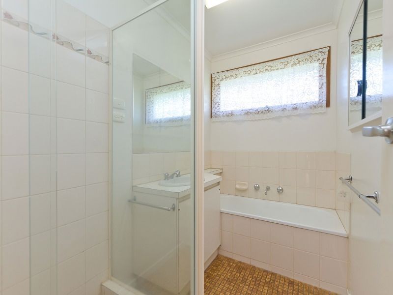 5 Carnaby Court, Somerville VIC 3912