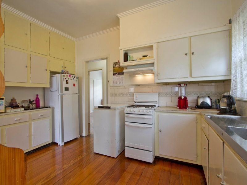 4 Melva Court, Frankston VIC 3199