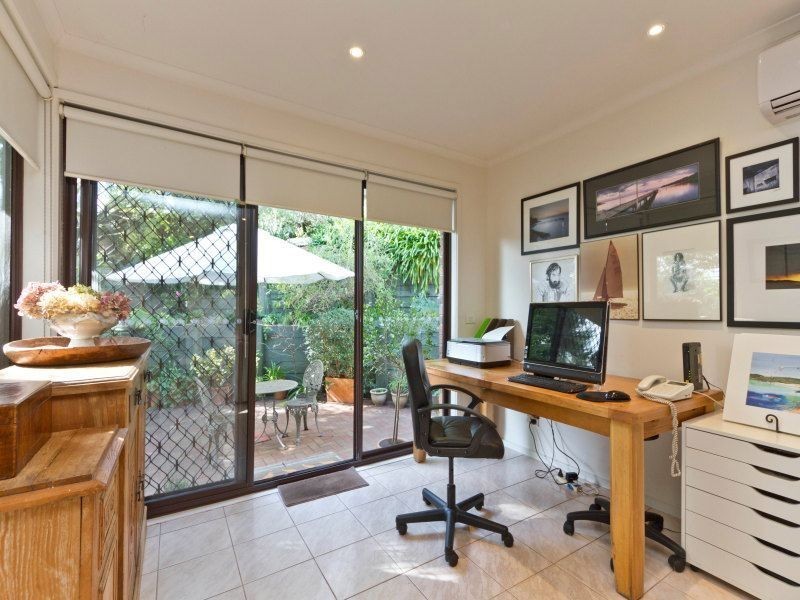 28 Coprosma Avenue, Frankston VIC 3199