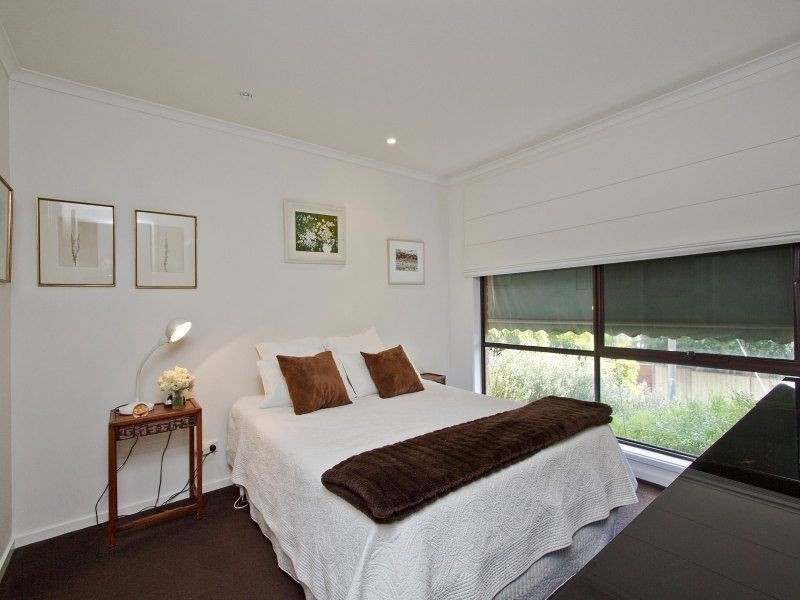 28 Coprosma Avenue, Frankston VIC 3199