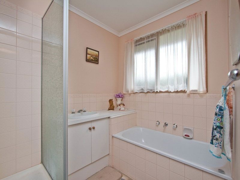 20 Carmela Way, Carrum Downs VIC 3201