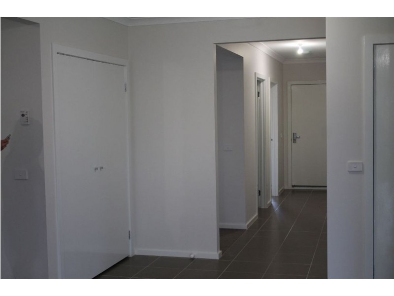 Cranbourne North VIC 3977