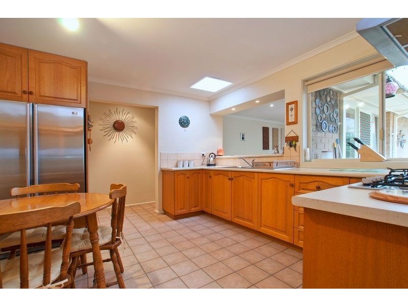 2 Barmah Court, Frankston South VIC 3199