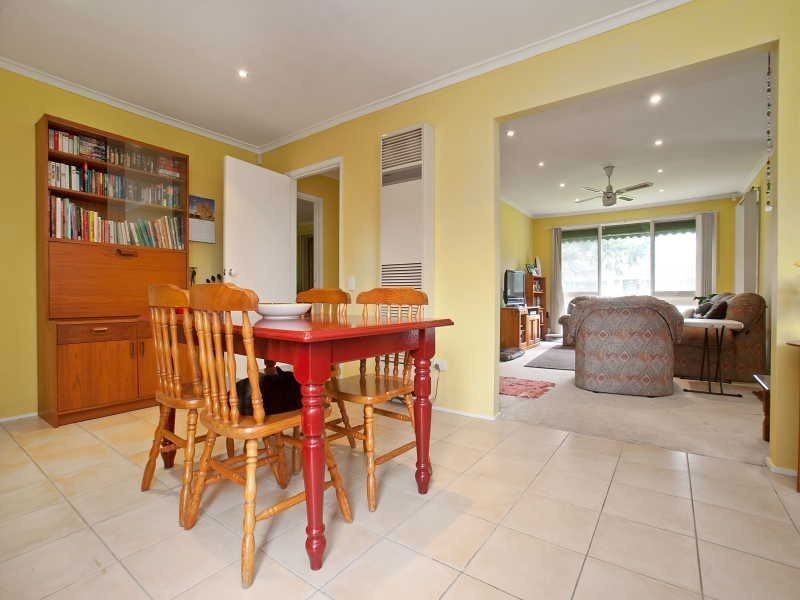 14 Gulwa Avenue, Frankston VIC 3199