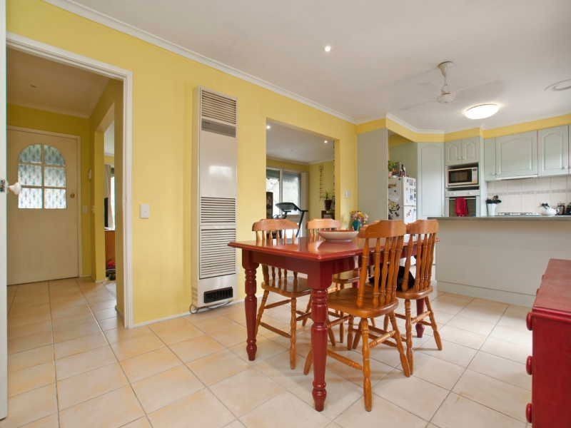 14 Gulwa Avenue, Frankston VIC 3199