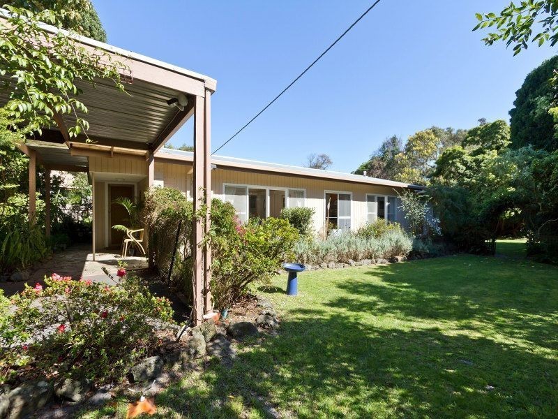 2 The Range, Frankston South VIC 3199