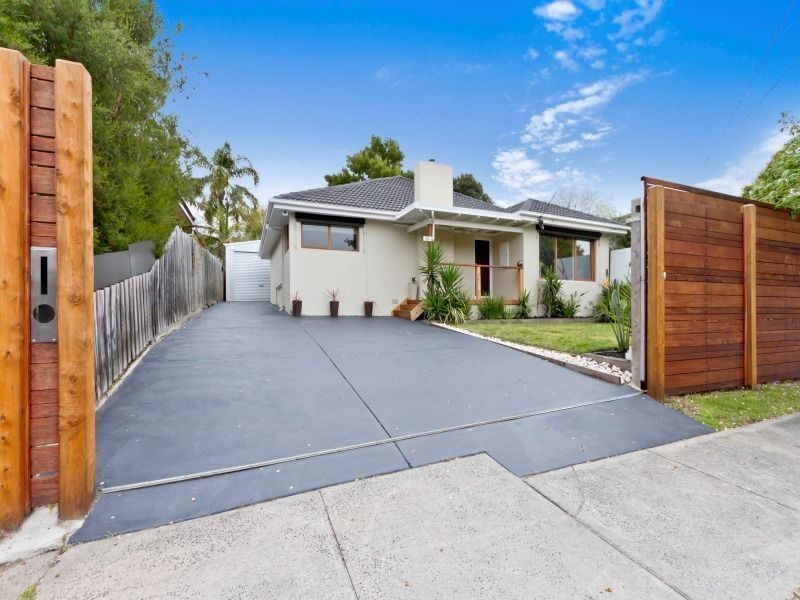 30 Stradbroke Avenue, Frankston South VIC 3199