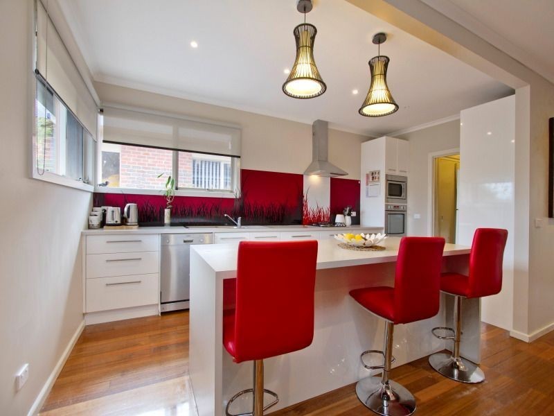 30 Stradbroke Avenue, Frankston South VIC 3199