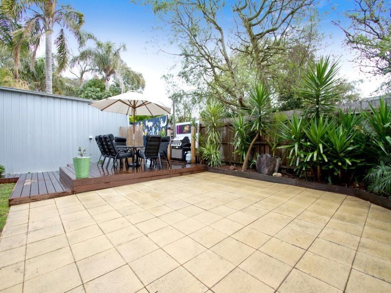 30 Stradbroke Avenue, Frankston South VIC 3199