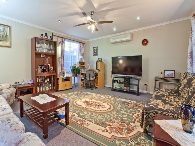 7 Windsor Court, Frankston VIC 3199