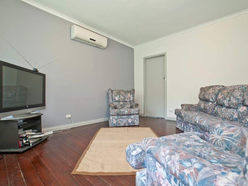 79 Rosemary Crescent, Frankston North VIC 3200