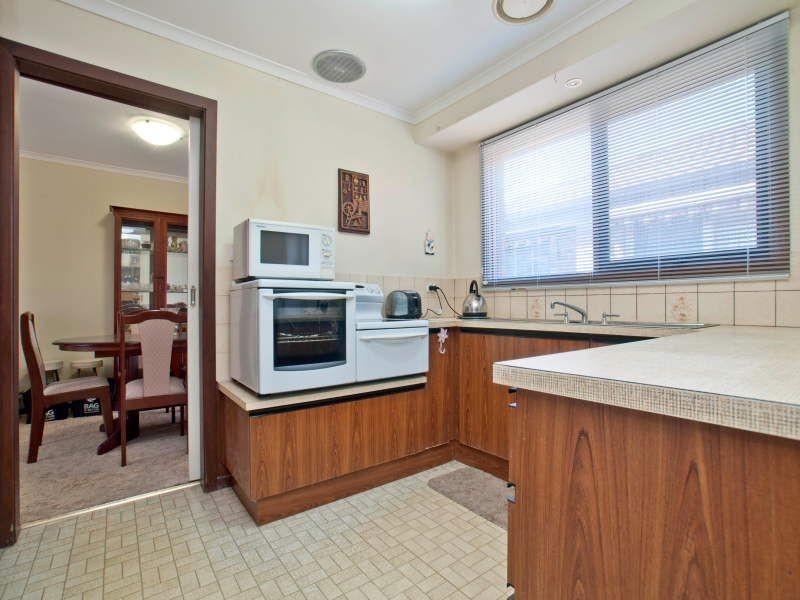 2/12 Shaftesbury Street, Frankston VIC 3199