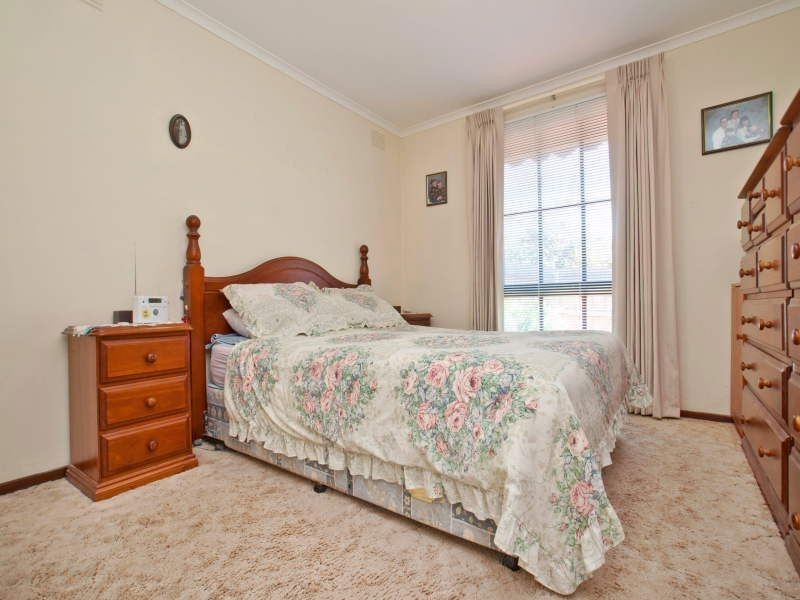 2/12 Shaftesbury Street, Frankston VIC 3199