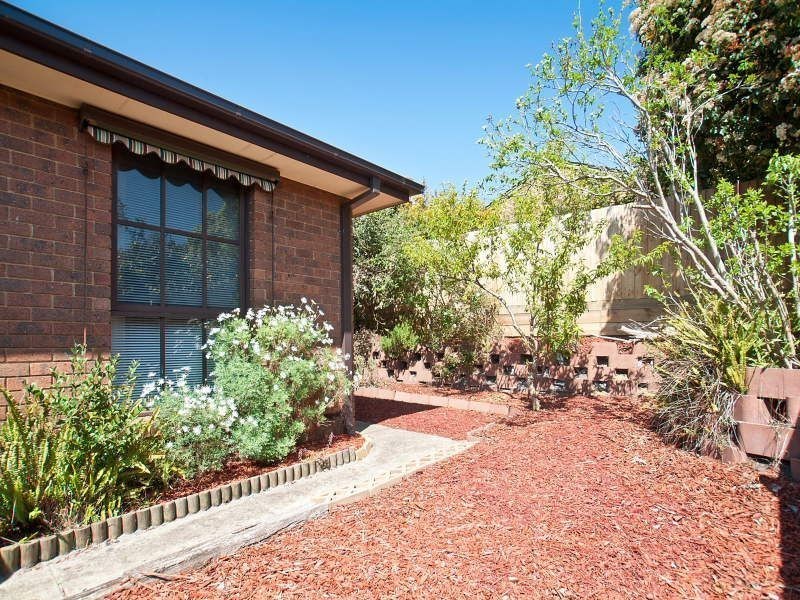 2/12 Shaftesbury Street, Frankston VIC 3199