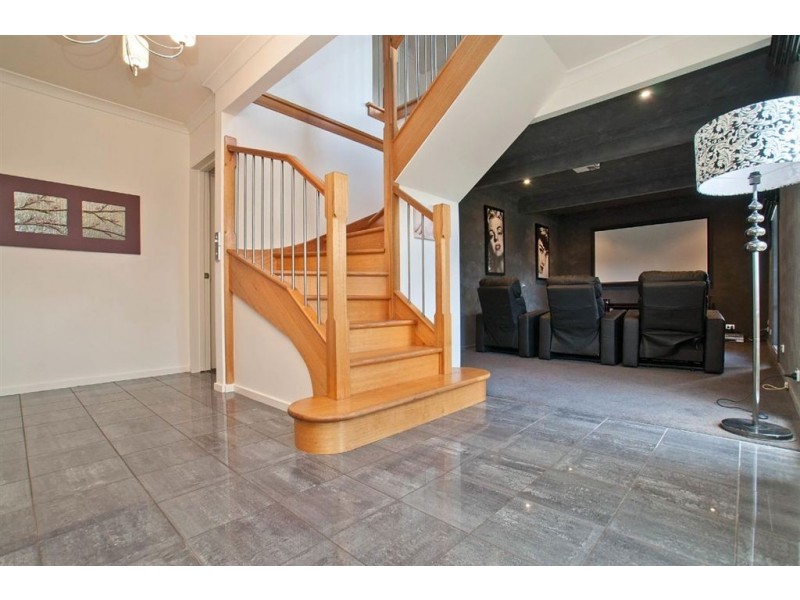 28 Plummer Avenue, Frankston South VIC 3199