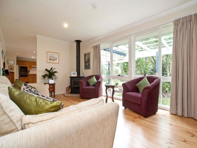 24 Terry Street, Pearcedale VIC 3912