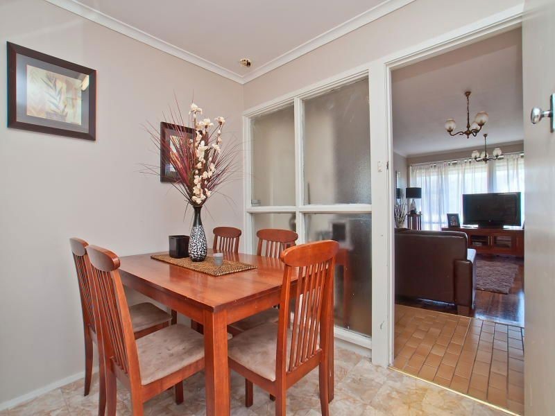 13 Silver Avenue, Frankston North VIC 3200