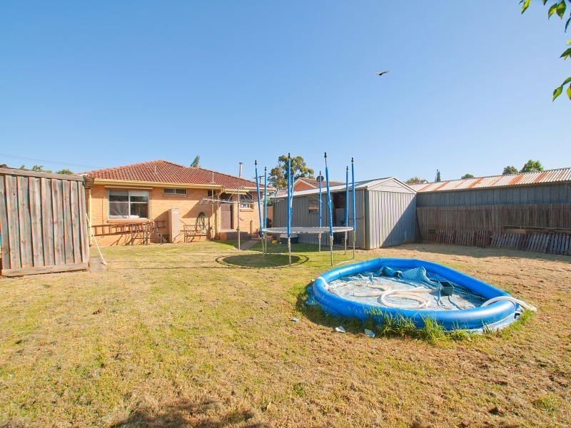 13 Silver Avenue, Frankston North VIC 3200