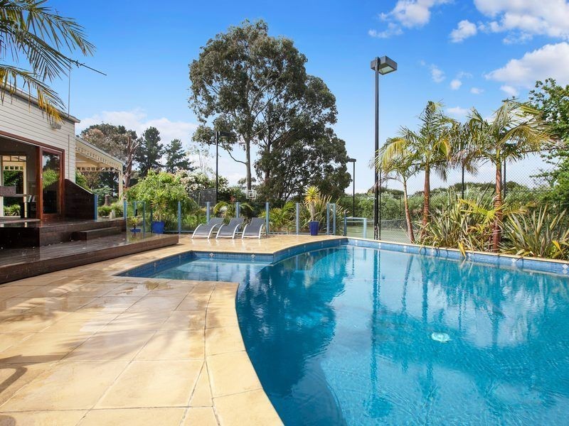 18 The Helm, Frankston South VIC 3199