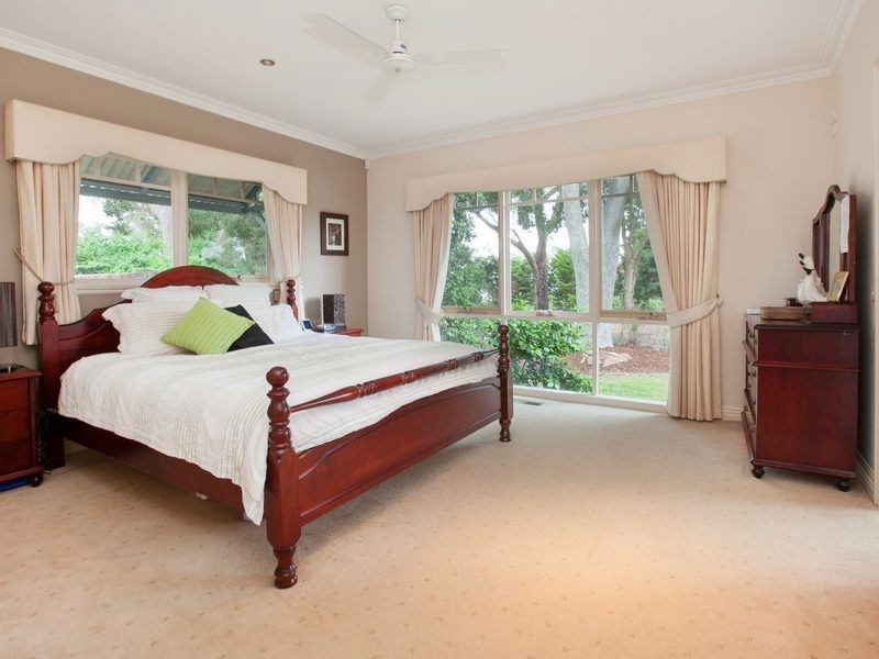 18 The Helm, Frankston South VIC 3199