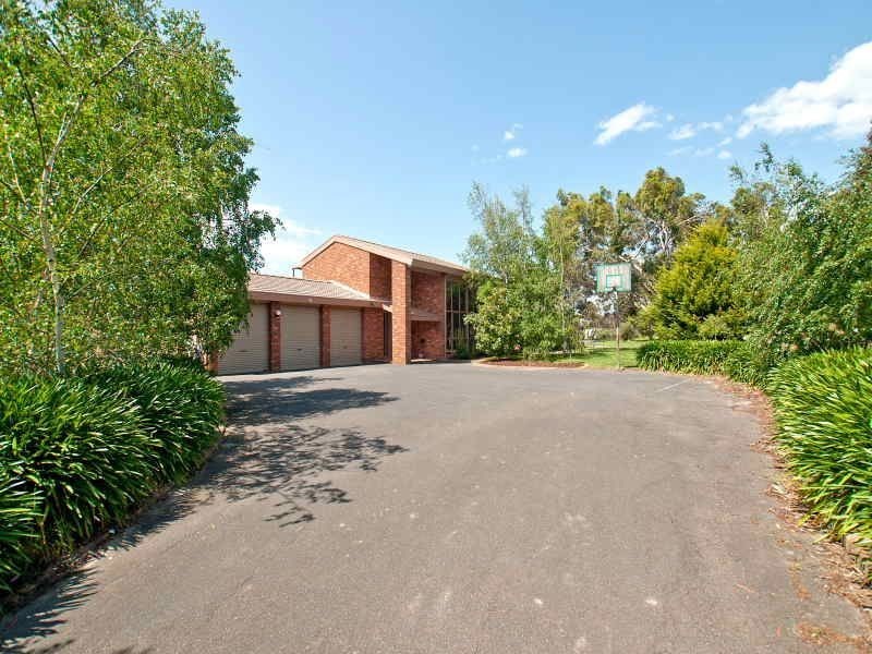 21 Crofters Hill Way, Somerville VIC 3912