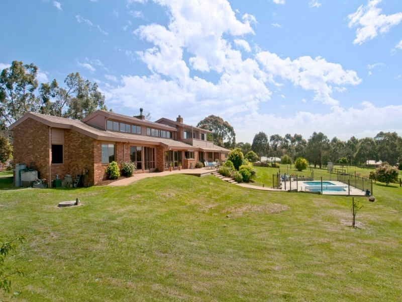 21 Crofters Hill Way, Somerville VIC 3912