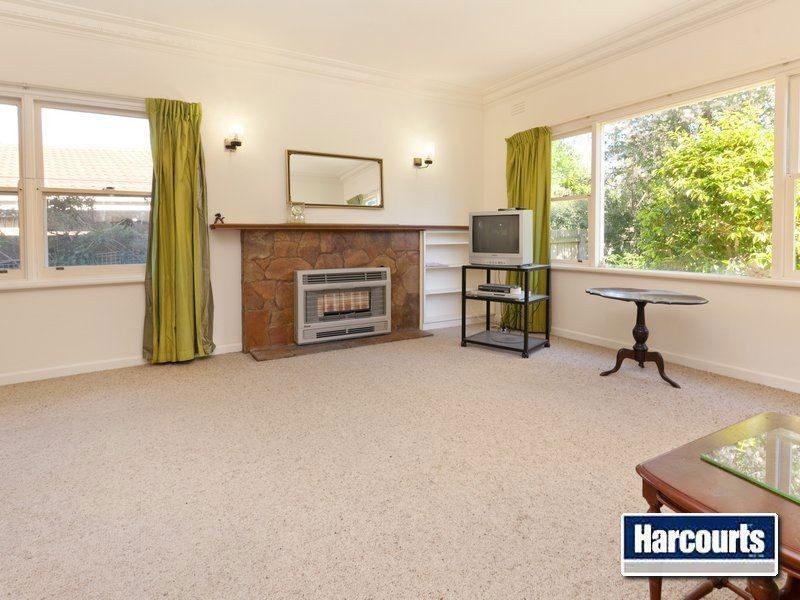 15 Fleetwood Crescent, Frankston South VIC 3199