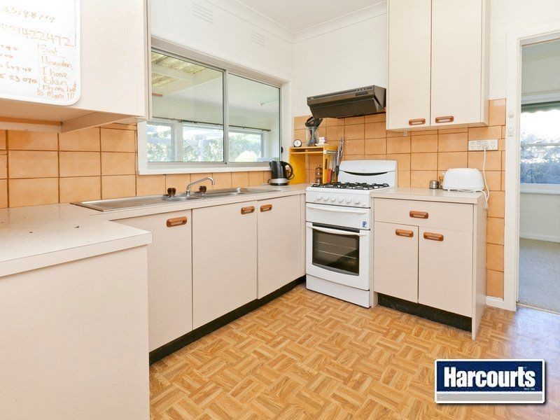 15 Fleetwood Crescent, Frankston South VIC 3199