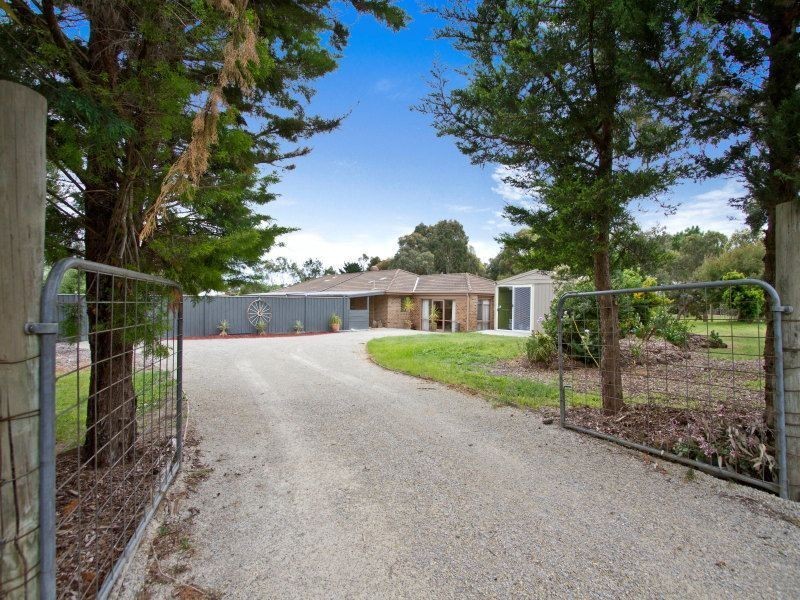 13 Stephens Place, Somerville VIC 3912