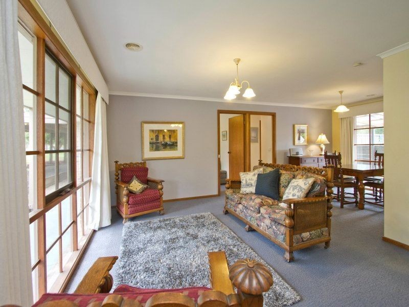 13 Stephens Place, Somerville VIC 3912