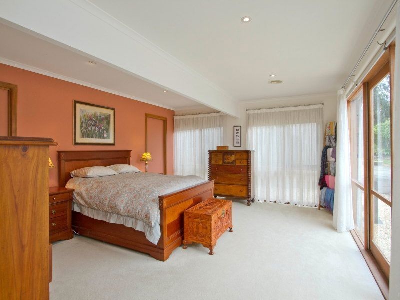 13 Stephens Place, Somerville VIC 3912