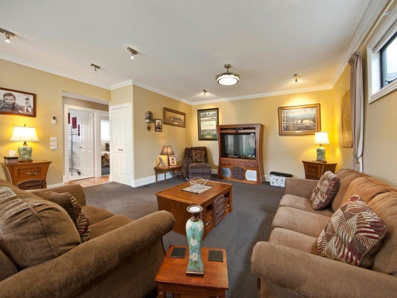 83 Heatherhill Road, Frankston VIC 3199