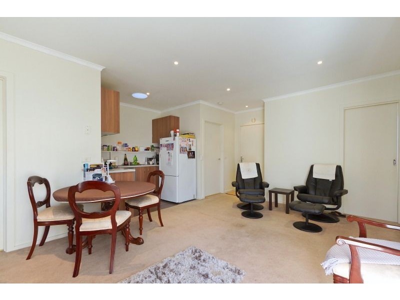 4/6 Reservoir Road, Frankston VIC 3199