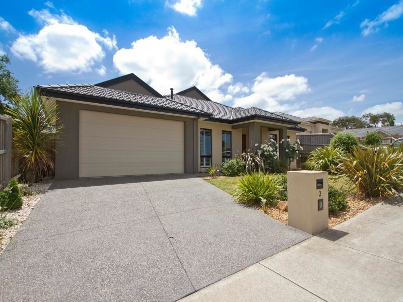 2 Brokenwood Court, Langwarrin VIC 3910