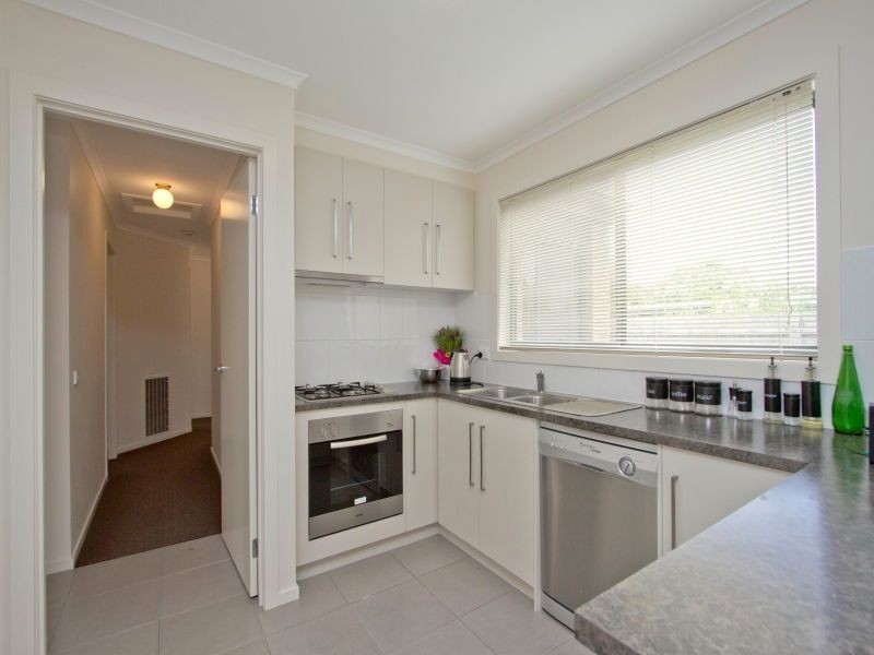 1/8 Hood Street, Frankston VIC 3199