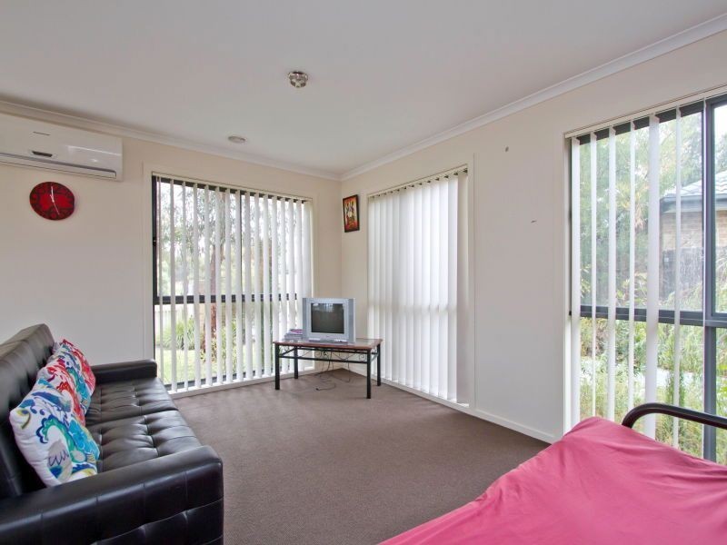 1/8 Hood Street, Frankston VIC 3199