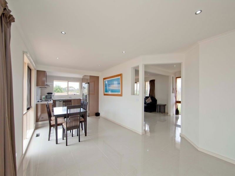 43 Ferndale Drive, Frankston VIC 3199