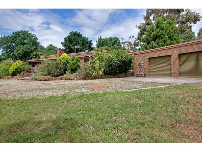 4 Cassandra Close, Somerville VIC 3912