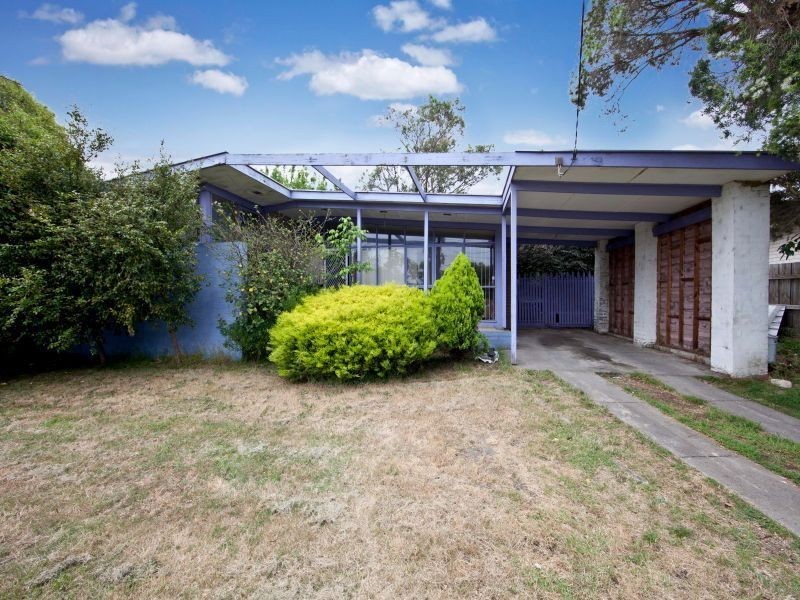 40 Brentwood Crescent, Frankston VIC 3199