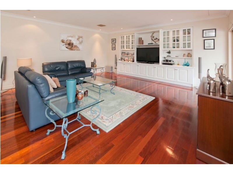 2 Faith Court, Langwarrin VIC 3910