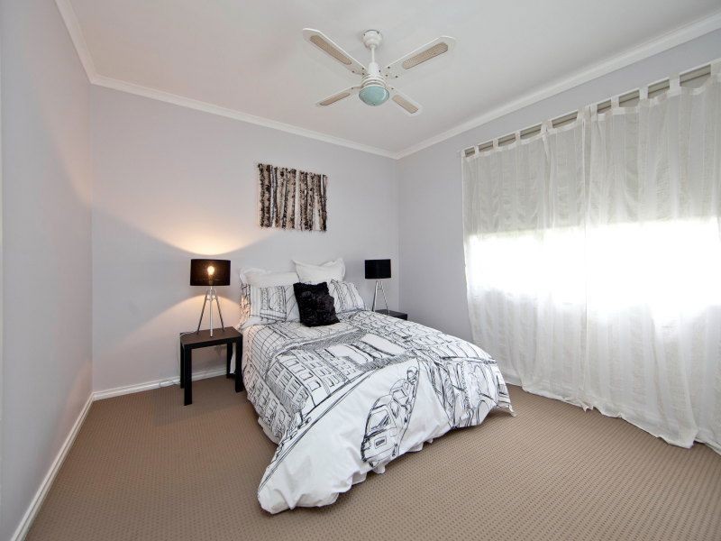 40 Blaxland Avenue, Frankston South VIC 3199