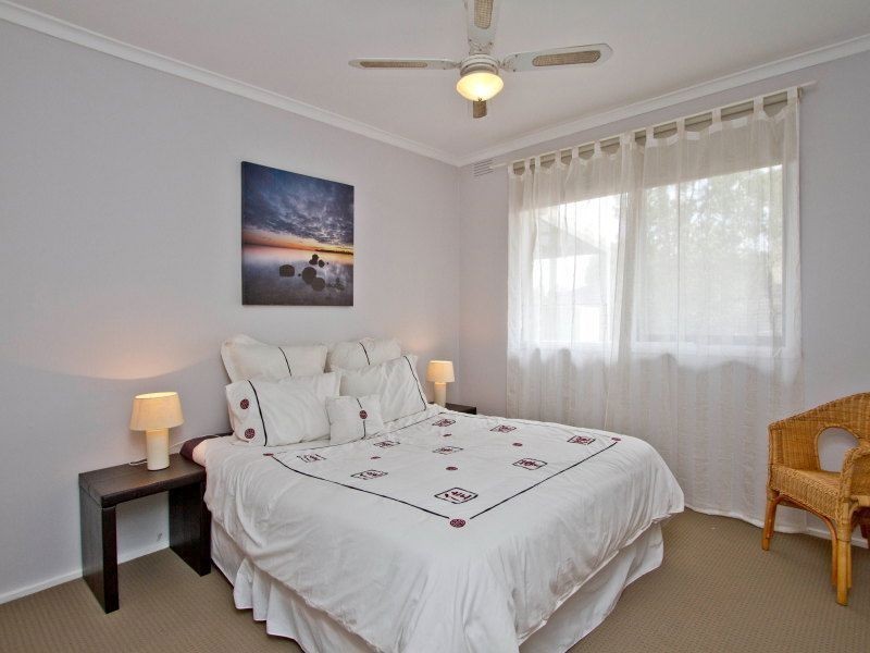 40 Blaxland Avenue, Frankston South VIC 3199